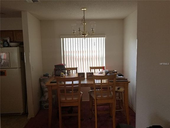 5th image of 219 Meridian St