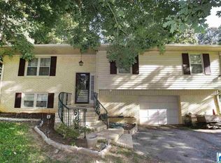 4110 Springhill Dr, Anniston, AL 36201