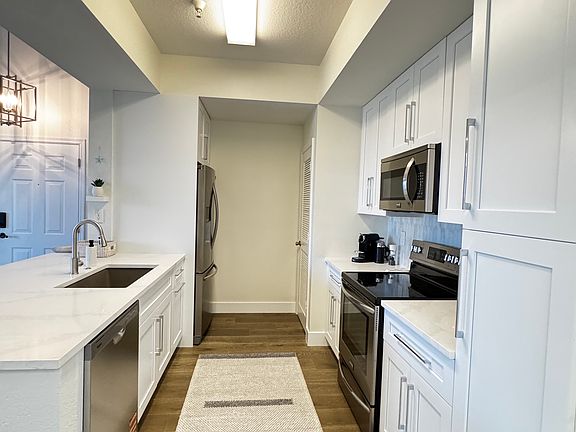4th image of 9025 Colby Dr APT 2123