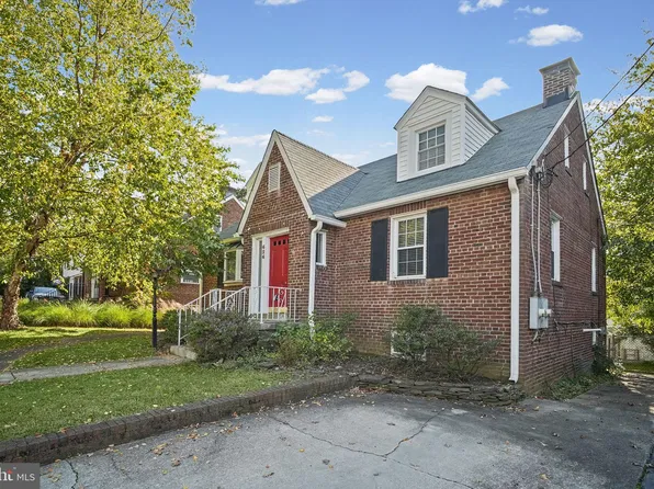 626 N George Mason Dr, Arlington, VA 22203