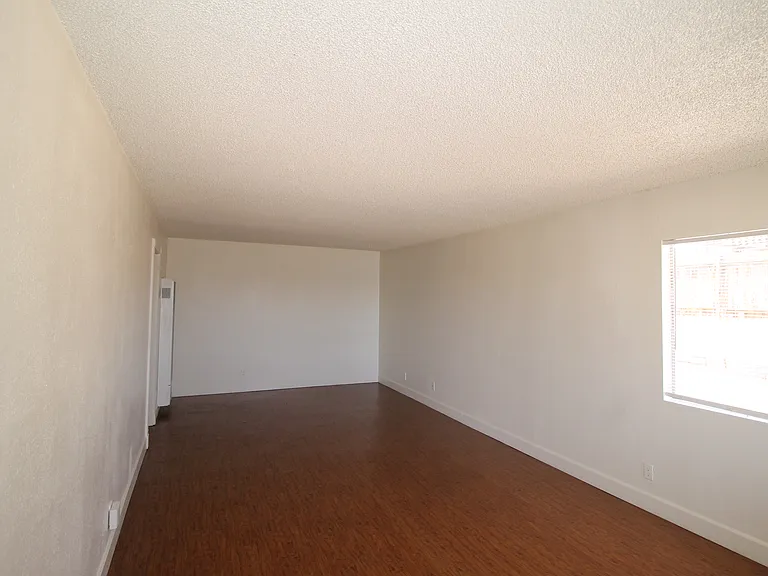 950 Purple Sage Ct — Photo 15