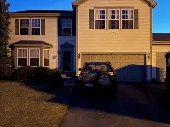 1015 Bayhill Ln, Shorewood, IL 60404