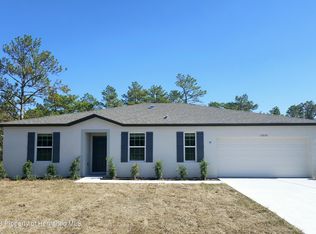 15212 Wine Dr, Weeki Wachee, FL 34614