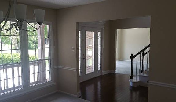 5th image of 911 Hemingway Ln