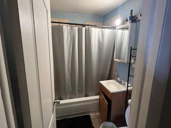 denver-colorado-444262140 picture