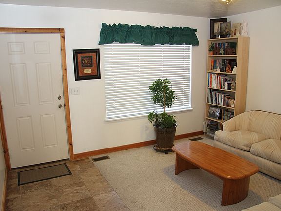 2nd image of 11902 S Allison Dee Cir