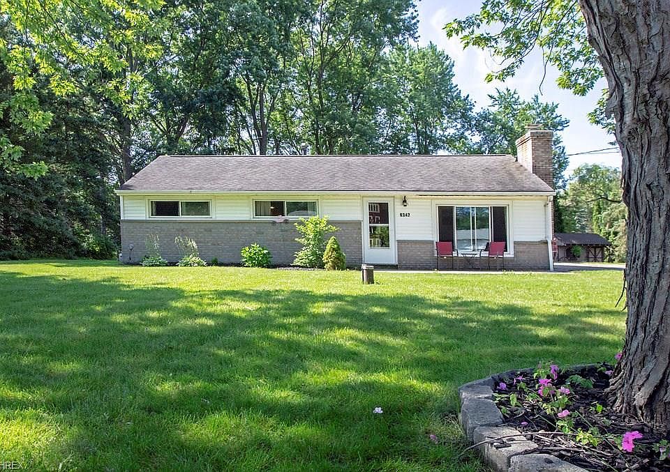 1st image of 9342 Briar Dr