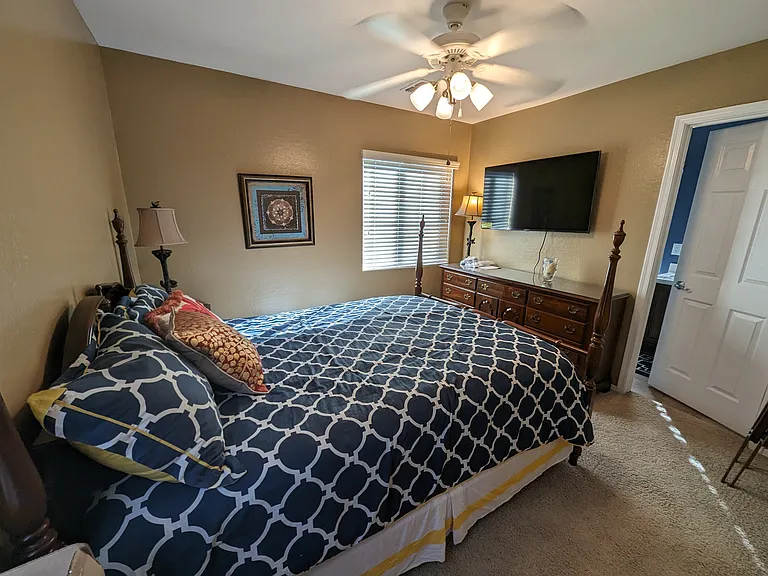 4721 E Redfield Rd — Photo 18