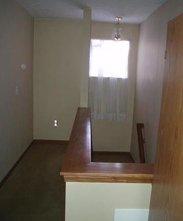 5th image of 3864 Highland Bluff Dr