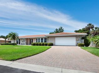 1180 Bogey Ln, Longboat Key, FL 34228