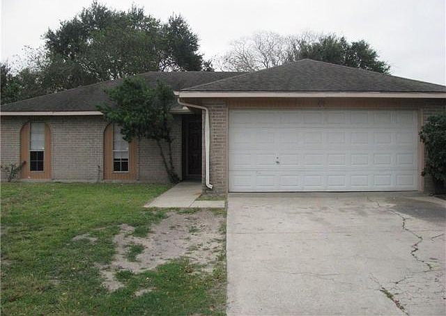 1st image of 2218 Meadowglen Dr