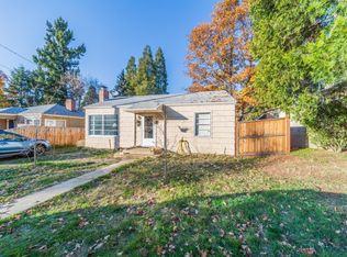 1629 Parker St, Ashland, OR 97520