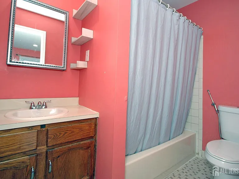 4 White Oaks Dr — Photo 13