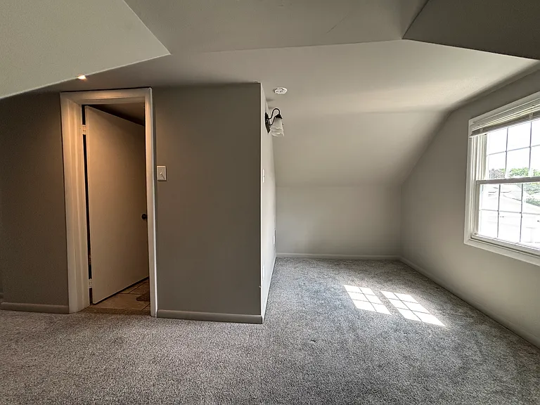 2507 Corby Blvd — Photo 10