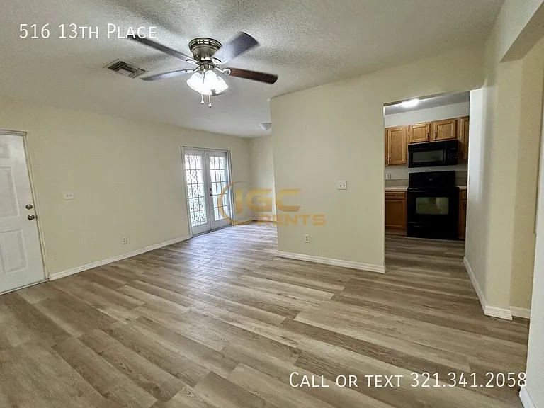 516 13th Pl — Photo 3