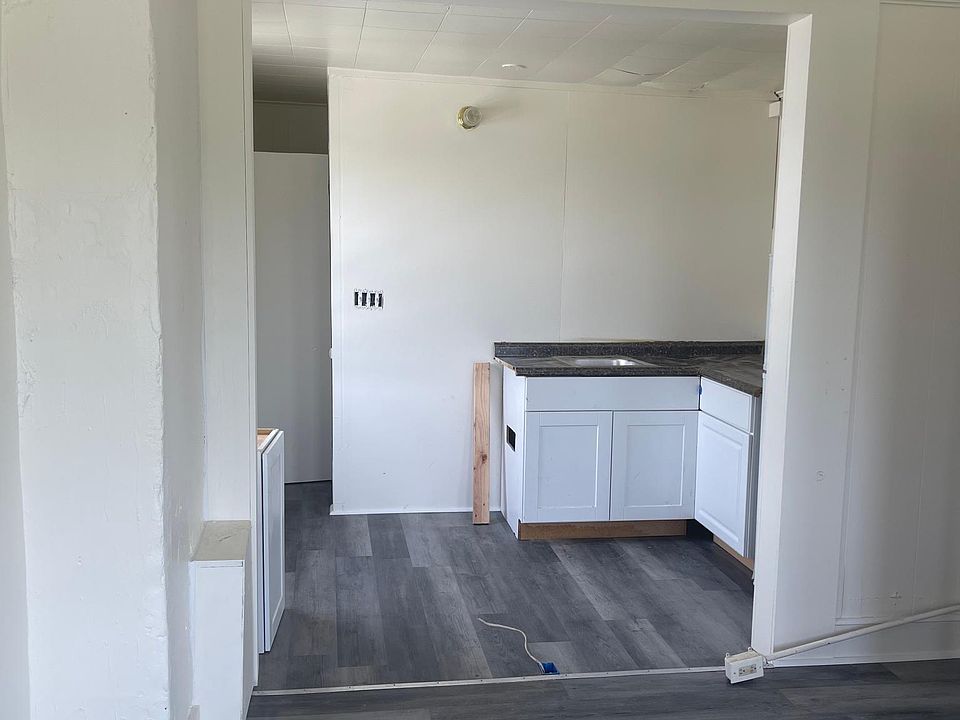 2nd image of 408 N James St APT 6
