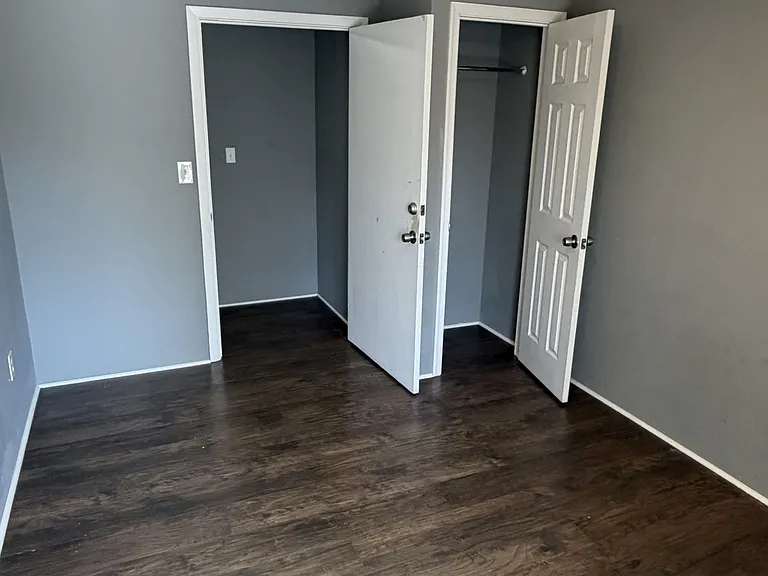 5301 Jonestown Rd — Photo 5