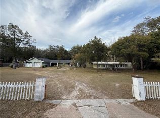 121 Pebble Ln, Apopka, FL 32712