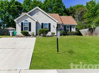 1026 Summit Hills Dr, Charlotte, NC 28214