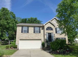 6755 Crisler Ct, Burlington, KY 41005