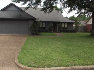 62 Springview Dr, Brandon, MS 39042