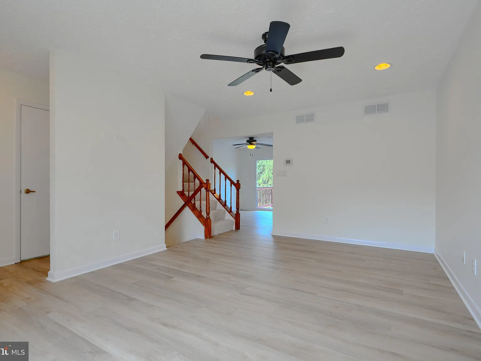 2 bed, 4.0 bath, 1656 sqft, $2,250 — Photo 4