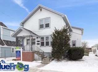 1805 20th St, Two Rivers, WI 54241