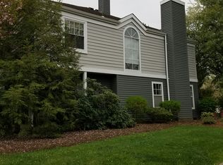 269 Hedgerow Rd, Bridgewater, NJ 08807