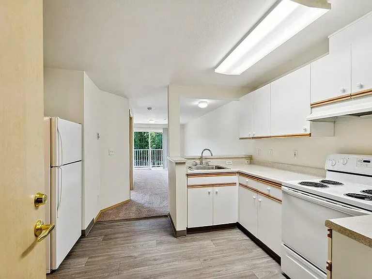 Woodlands at Forbes Lake Senior Affordable Apartments — Photo 2