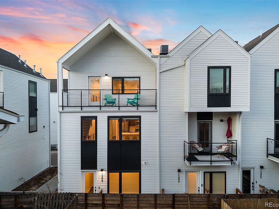 1st image of 1204 S Reed Way