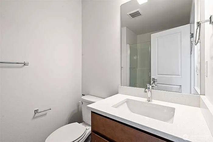 18128 1st Pl SW — Photo 8