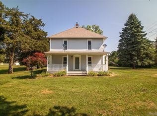 749 E Newburg Rd, Carleton, MI 48117