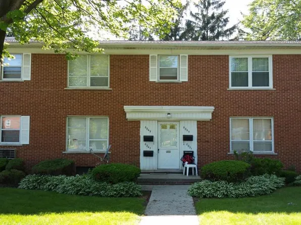 6849 Country Ln, Dearborn Heights, MI 48127