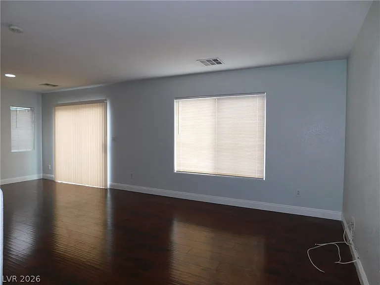 634 Bald Hill Ct — Photo 5