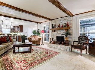 4011 Laurel Grove Dr, Seabrook, TX 77586