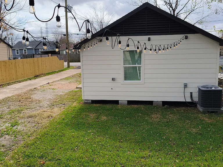 7415 El Paso St #1 — Photo 4
