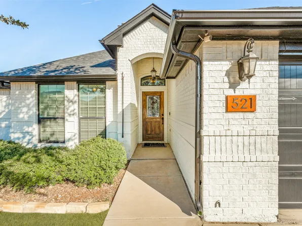 521 Zachary Dr, Weatherford, TX 76087
