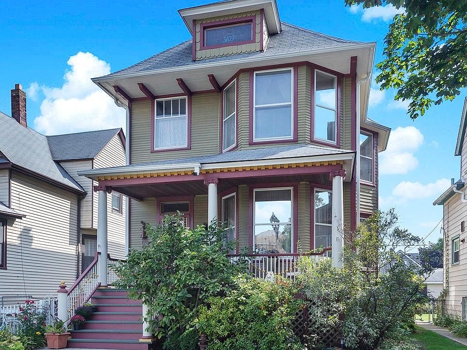 1st image of 3109 Clarence Ave #1