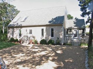 3 Zoll Rd, Edgartown, MA 02539