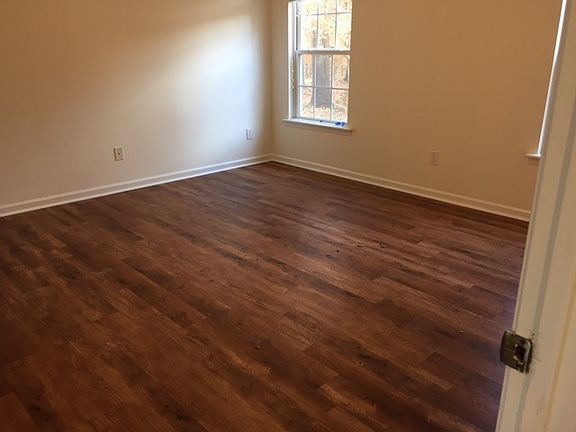 4th image of 3592 Kensington St