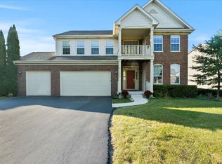 2155 Kemmerer Ln, Bolingbrook, IL 60490