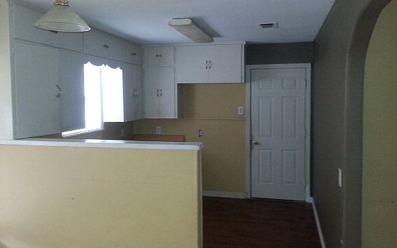 2nd image of 1608 E Polk Ave