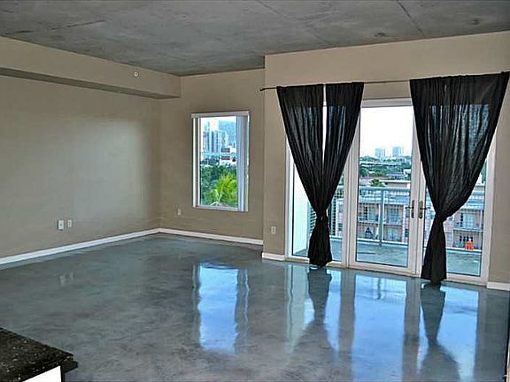 5th image of 10 SW South River Dr APT 709