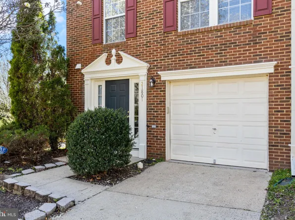 21801 Willesden Junction Ter, Sterling, VA 20166