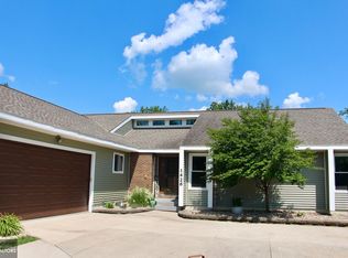 1426 Reed St, Grinnell, IA 50112