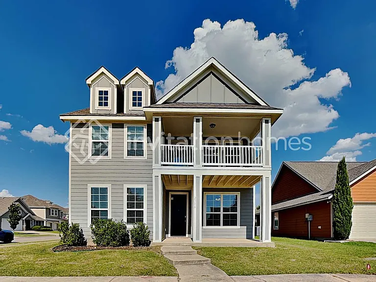 2316 Windsor Farms Dr — Photo 1