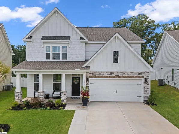 141 Scarlet Leaf Ln, Greenville, SC 29607