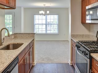 100 Avalon Dr #2320409, Shelton, CT 06484