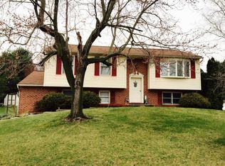 3107 Woodridge Dr, Landisville, PA 17538