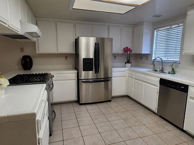 16216 Kamana Rd #1 — Photo 9